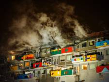 Enorme schade na zeer grote brand in appartementencomplex Eindhoven, bewoonster naar ziekenhuis