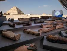 Le plus grand “trésor”: l’Égypte dévoile 100 sarcophages vieux de 2.000 ans en parfait état