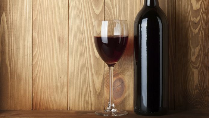 wat er gebeurt als je iedere dag rode wijn drinkt nina hln be