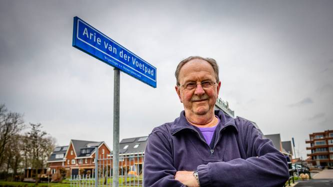 Arie (75) was eerder ingeschreven bij ‘de voetbal’ dan bij gemeente: ‘Ik weet niet beter of ik loop hier rond’