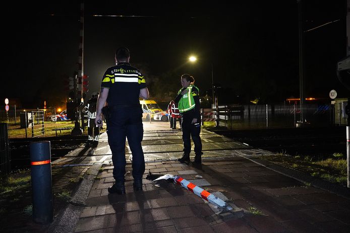 Politie doet onderzoek op de locatie.