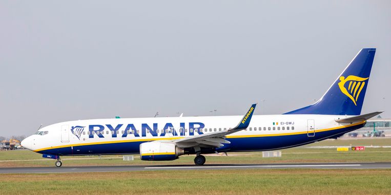 Een toestel van Ryanair op de luchthaven van Dublin.