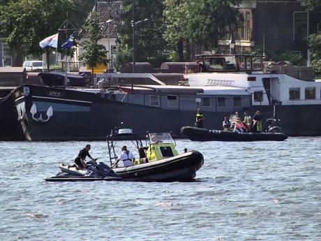 Gevonden lichaam in IJssel bij Kampen is van vermiste 19-jarige asielzoeker uit Dronten