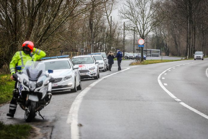 Aan de grens met Frankrijk wordt extra gecontroleerd.