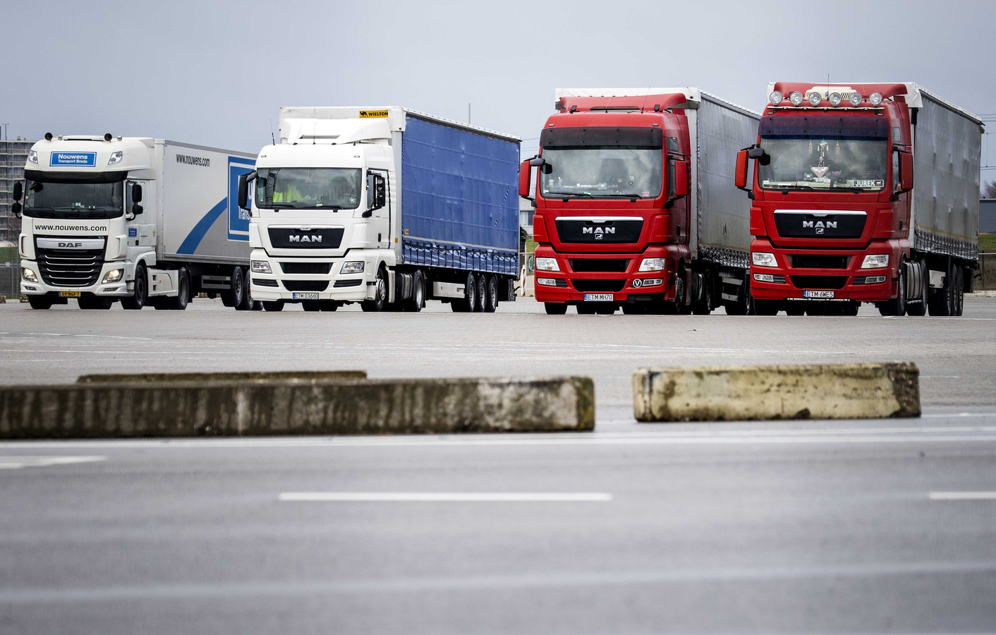 Onder de cao beroepsgoederenvervoer vallen 150.000 werknemers, onder wie 90.000 truckers