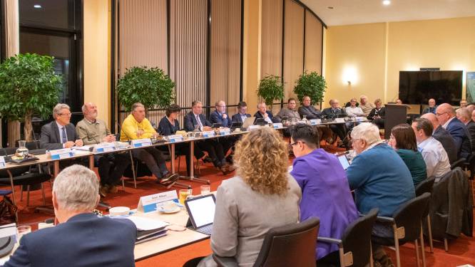 Zeeuwse waterschap houdt ‘stelselmatig besloten bestuursvergaderingen’: ‘Maar we hebben niets te verbergen’