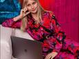 Caro Beckers begeleidt met Brand Out andere ondernemers op vlak van grafisch ontwerp en marketing.