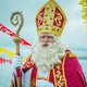 Je kan vragen stellen bij de ‘grappige’ buitenlandse accentjes in ‘Dag Sinterklaas’