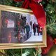 Trump keert terug naar het Witte Huis... als kerstversiering