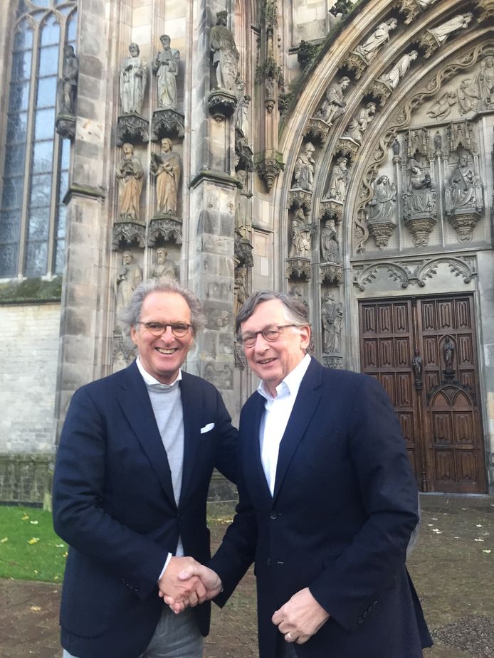 Ton Rombouts (links) en Willem van der Schoot (rechts) bij de Sint-Jan