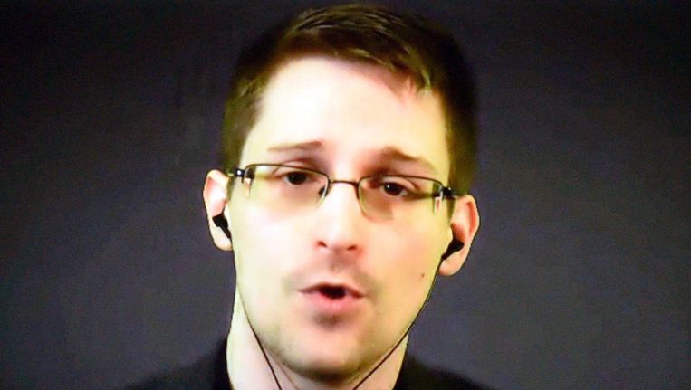 Snowden tijdens een videoconferentie in november 2014. Beeld epa