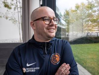 Tropenjaren in zwart én Oranje aangebroken voor jonge basketbalcoach Koen van Gerwen: ‘Er is geen grotere eer’