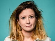Cabaretier Anne Neuteboom: ‘Optreden is een soort escapisme: je laat je rotweek in de coulissen’