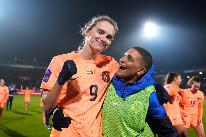 Oranje discount leeuwinnen shirt