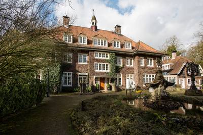 Esbeekse Funda-parel gesloten voor publiek, kunstcollectie wordt ergens anders ondergebracht