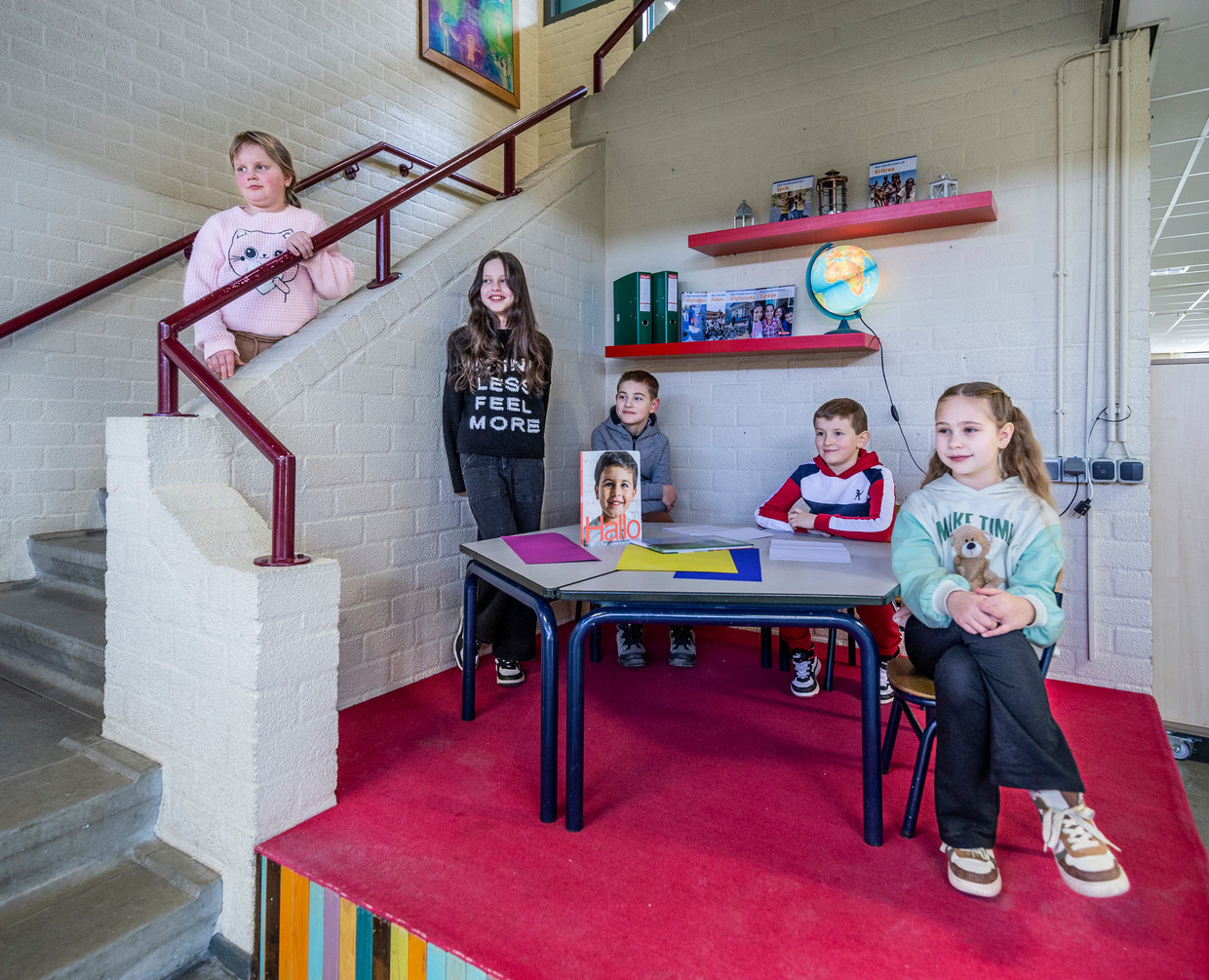 Oekraïense kinderen op Taalschool De WereldDelen in Heerlen. Beeld Roger Dohmen