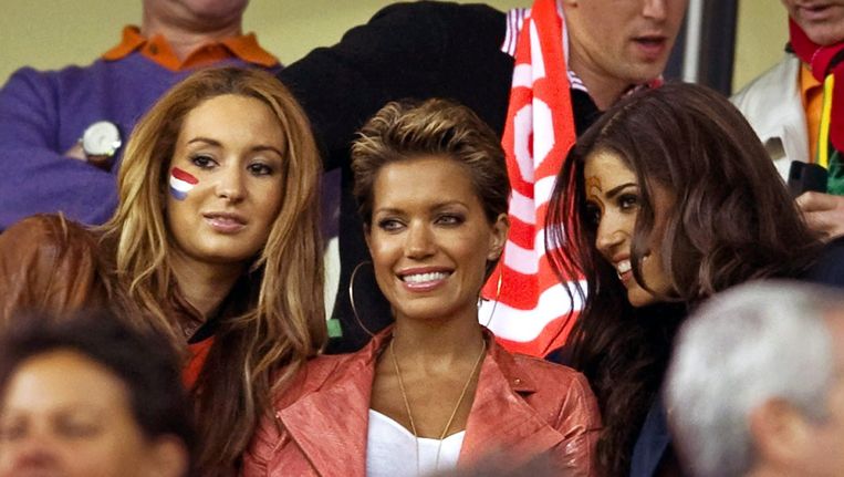 Vrouw Van Persie bedreigd door Arsenalfans | De Morgen