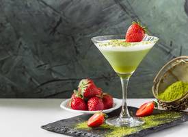 Zó maak je een heerlijke matcha martini