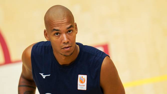 ‘Monster’ Nimir Abdelaziz kan in Iran niet anoniem over straat: ‘Als held onthaald worden is leuk, voor 10 dagen’