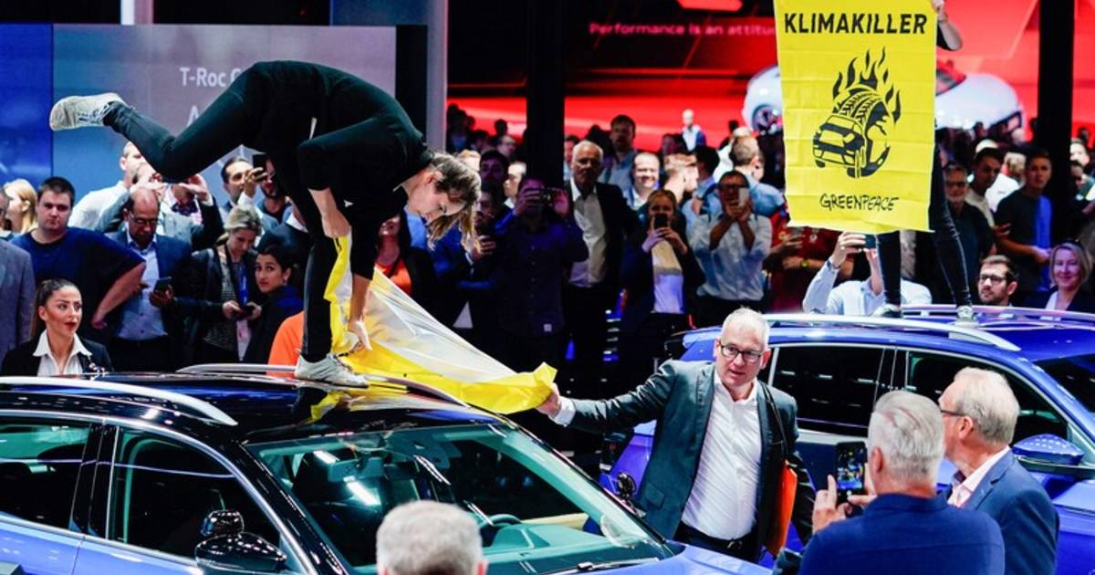 Tausende Beamte müssen Klimaaktivisten von der größten Automesse der Welt fernhalten |  Auto
