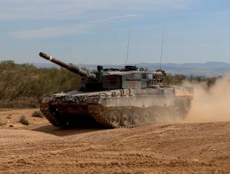 Spanje stuurt na de paasvakantie 6 tanks naar Oekraïne