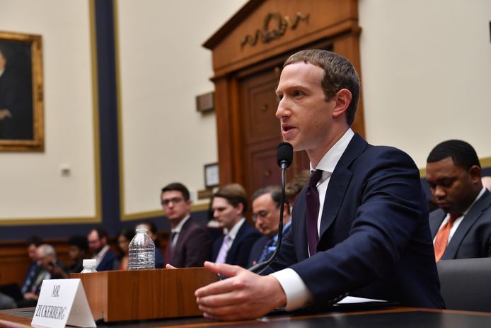 Facebook Mark Zuckerberg getuigt in oktober 2019 voor het House Financial Services Committee.