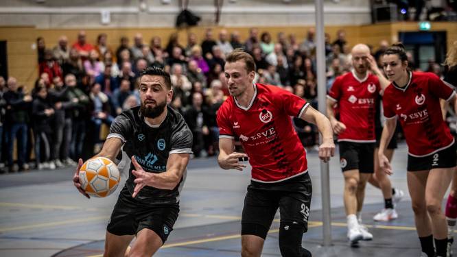 Maaike Roubos sleept derde play-offduel uit het vuur voor korfballers DSC
