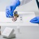Justitie hoopt met Amerikaanse dna-databanken oude moordzaken in Nederland op te lossen