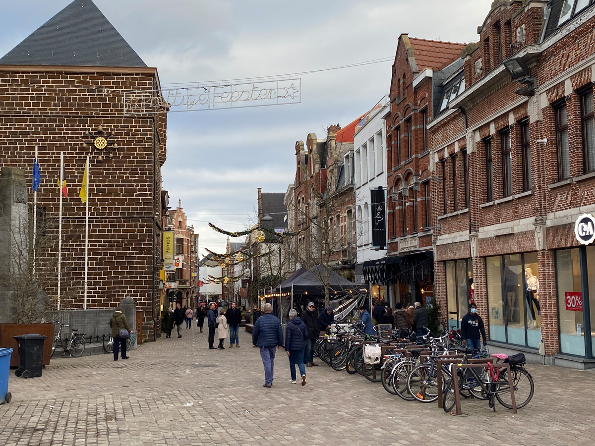 Grote opkomst nieuwjaarszangertjes in het centrum van Aarschot “We zijn blij dat het dit jaar
