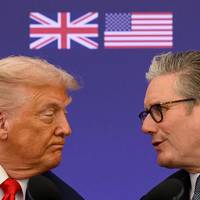 Trump prijst rol van Britse soldaten in Afghanistan na boze reactie Starmer