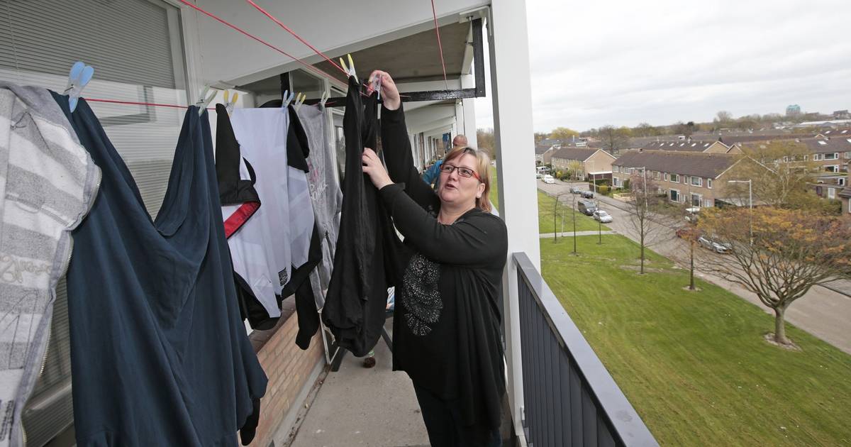 De was van Agnes mag niet meer drogen op het balkon