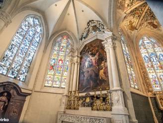 Bezoekerstunnel leidt naar gerestaureerd deel van Sint-Martinuskerk: “Dit is één van de belangrijkste toeristische attracties van Aalst”