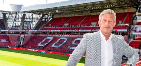 PSV niet content met vroege sluiting Nederlandse transfermarkt, Britse clubs kunnen langer handelen