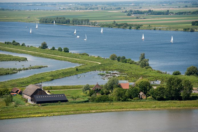 Het eiland Tiengemeten staat komende zondagmiddag in het teken van het straattheater.