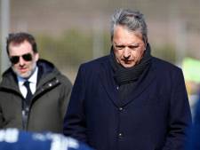 Van Holsbeeck un mois de plus derrière les barreaux: “57 personnes sont suspectées mais il est le seul en prison, c'est inacceptable”
