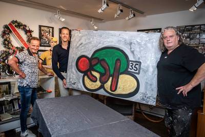 Topwielrenner Mark Cavendish zó onder de indruk van Chaams kunstwerk dat hij het gaat ophangen in zi