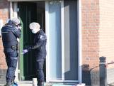 Man en vrouw gewond bij geweld in Tilburgse woning, daders slaan op de vlucht
