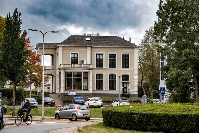 De kantoorvilla in Deventer waar onderzoeksbureau NTA kantoor houdt.