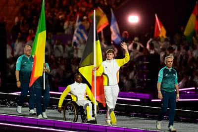 Flag bearers Bayekula and Devos close Paralympic Games in style, Belgians honored on Monday at the Beurs in Brussels