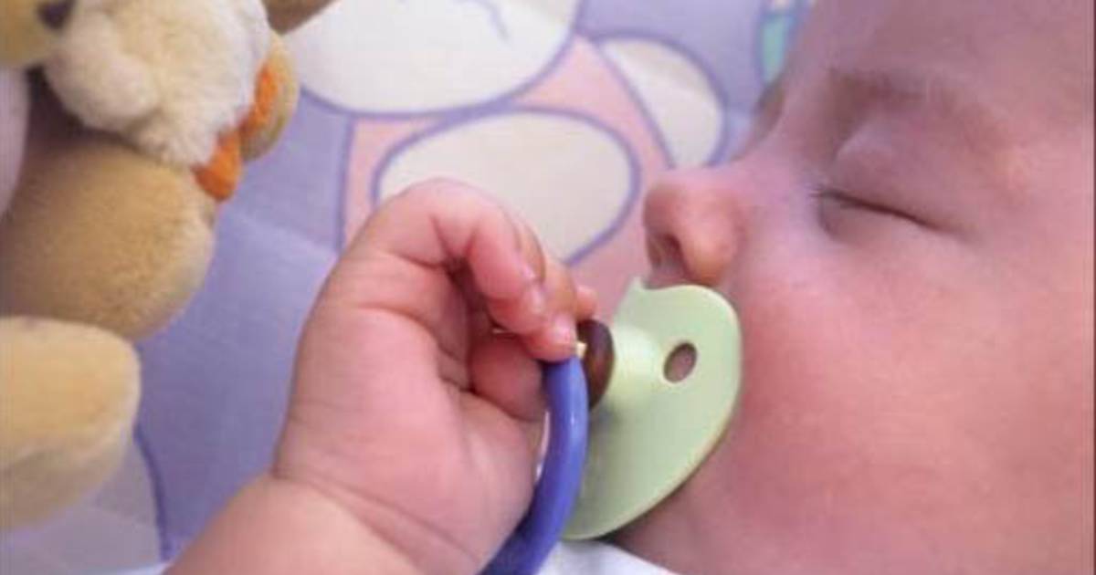 Un Bebe De 6 Mois Maltraite Par Sa Nounou Dans Le Coma Monde 7sur7 Be