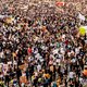 Volkskrant Ochtend: Waarom werd Femke Halsema ‘overdonderd’ door duizenden demonstranten op de Dam? | Sparen of juist beleggen, en nog vijf prangende geldkwesties in coronatijd