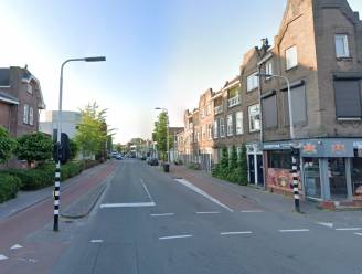 Touw over Tilburgs fietspad heeft grote gevolgen voor bromfietser die er op klapt