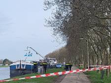 Levenloos lichaam aangetroffen in Merwedekanaal Gorinchem, mogelijk vermiste matroos