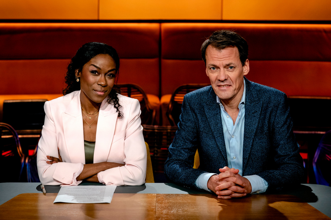 Giovanca Ostiana stopt als vaste presentator bij Op1 ‘Het was een mooie ervaring’ Foto
