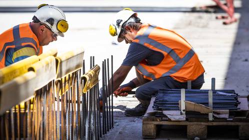 “Enorme achterstanden als ook bouw stilvalt”