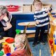 De Volkskrant Ochtend: Steeds meer kinderen krijgen peuteronderwijs en stank splijt het platteland