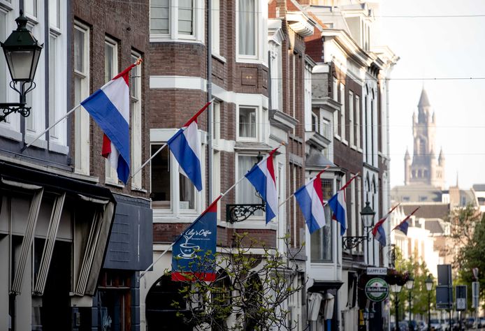 Den Haag. Het Nationaal Comité 4 en 5 mei, vraagt mensen op een andere manier stil te staan bij 75 jaar vrijheid, bijvoorbeeld door de vlag uit te hangen