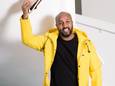 Mo Hersi haalde net het profvoetbal niet, zijn broer Youssouf Hersi wel: bij Ajax. De voormalig vluchteling van Slagharen werd, na een lange zoektocht die volgde, programmamaker en comedian.