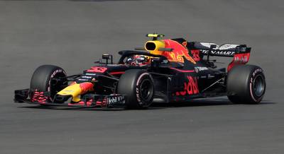 Ricciardo houdt Verstappen van historische poleposition