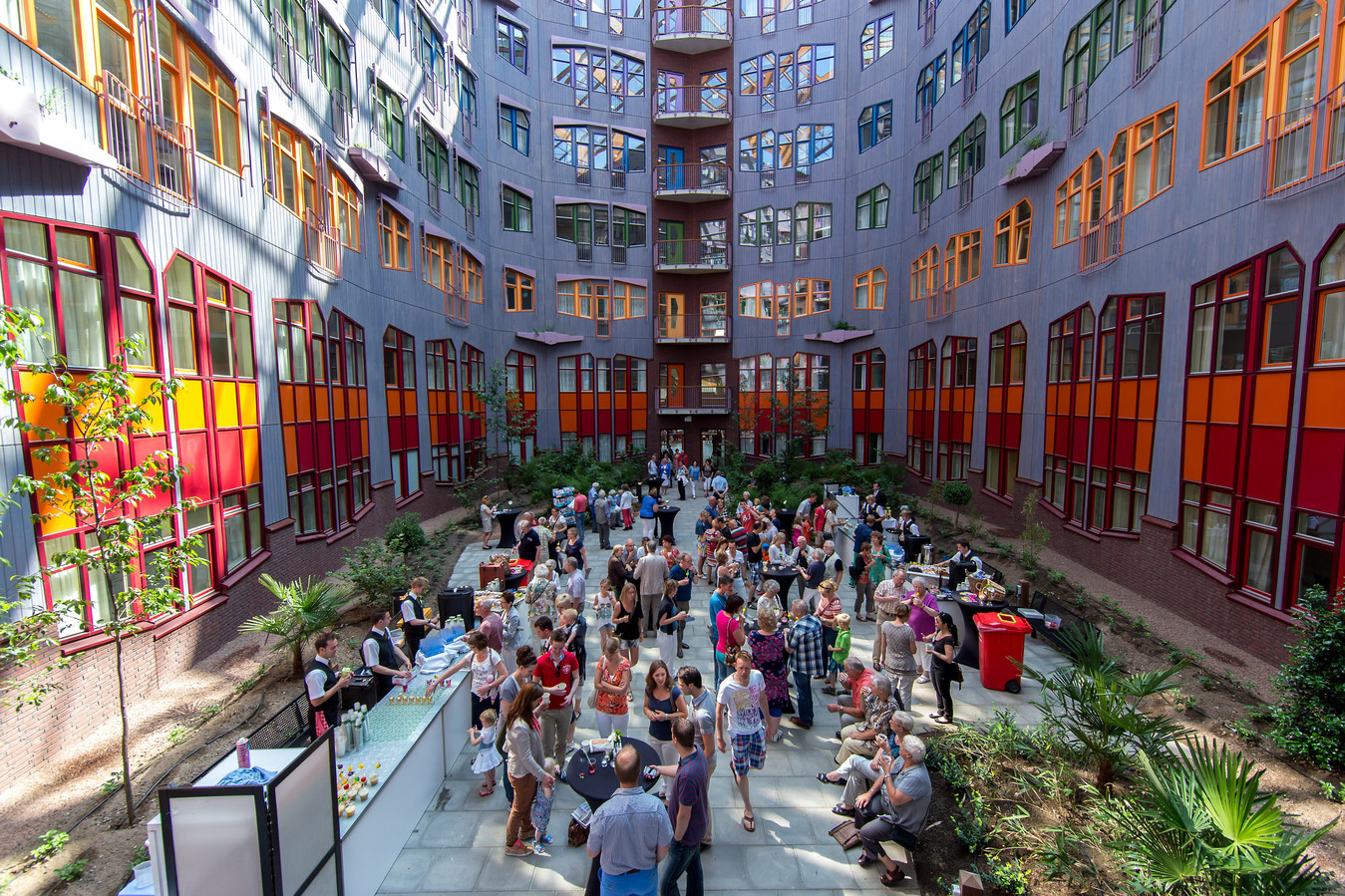 Isala ziekenhuis Zwolle tegen kuchende patiënten en bezoekers blijf